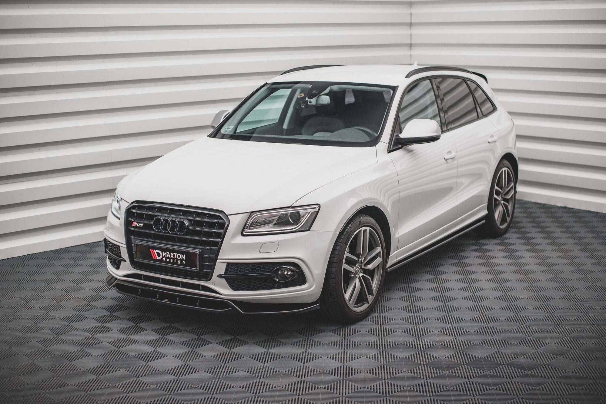 Bodykit passend voor Audi SQ5 MK1 Maxton Glanzend zwart
